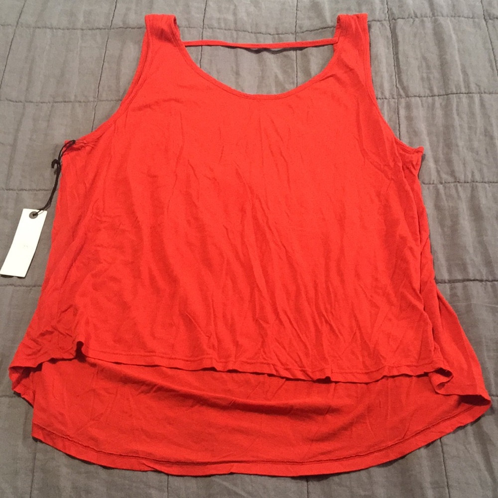 Nwt Dakota collective red strap tank tee l